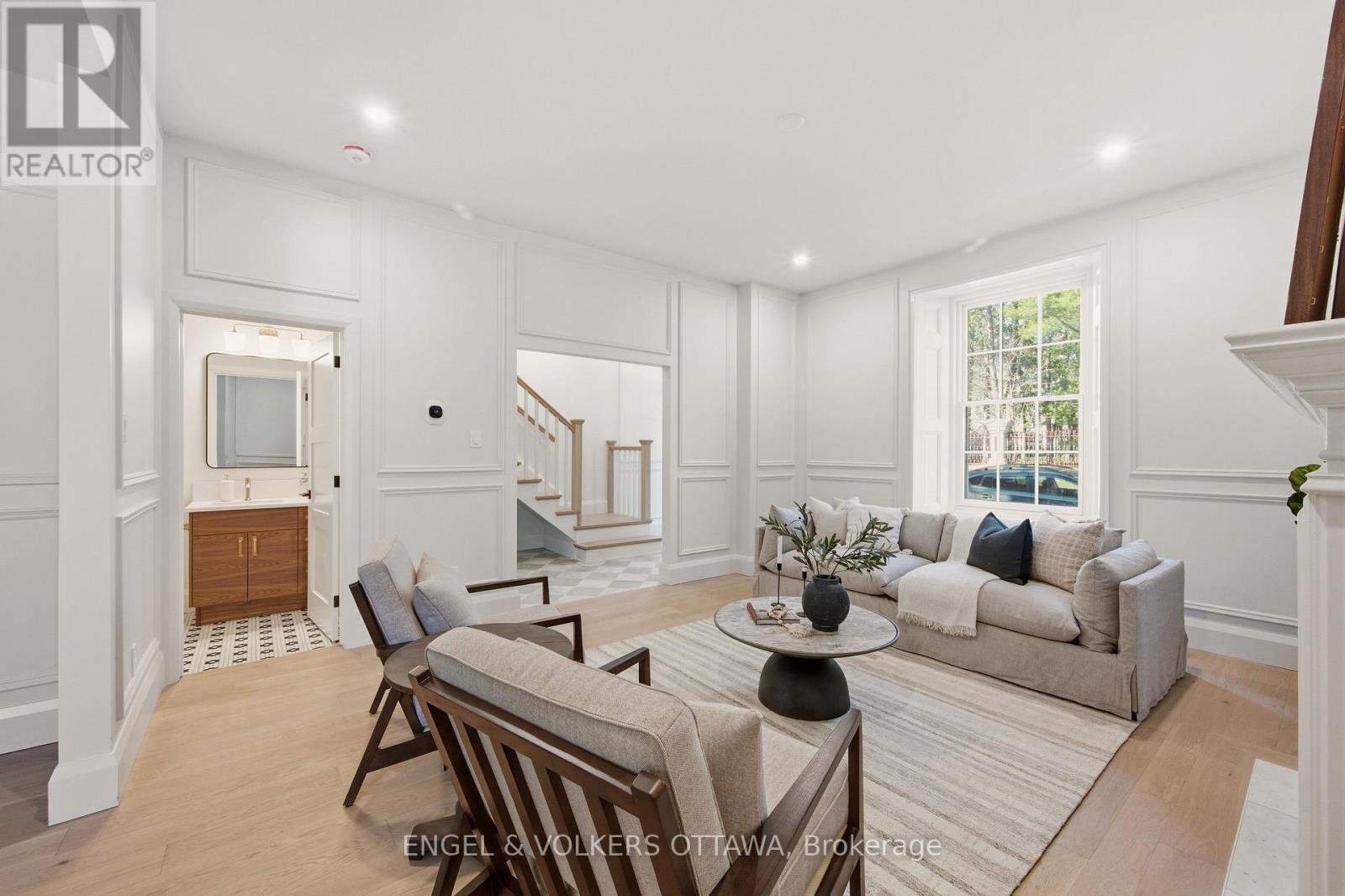 35 MACKAY STREET - 8