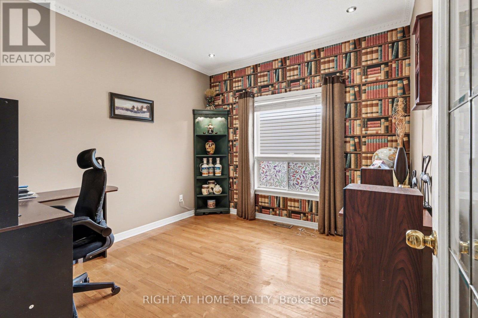 257 STONEWAY DRIVE - 12