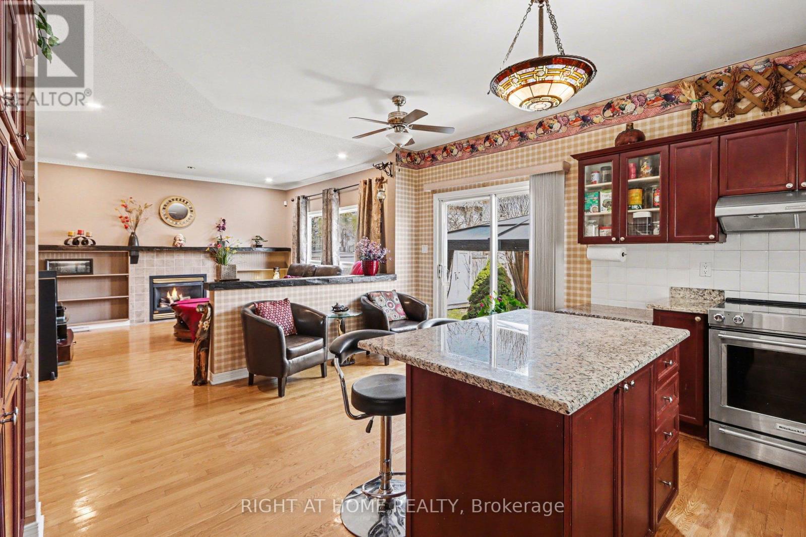 257 STONEWAY DRIVE - 17