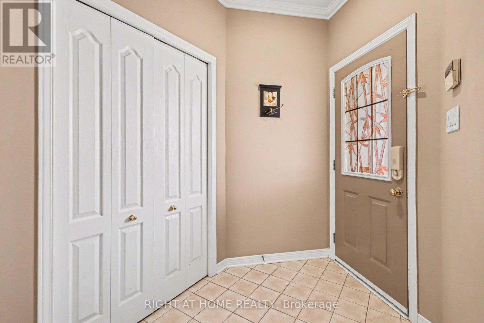 257 STONEWAY DRIVE - 4