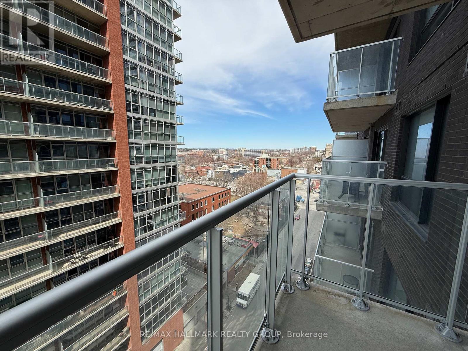 1004 - 180 GEORGE STREET — photo 11