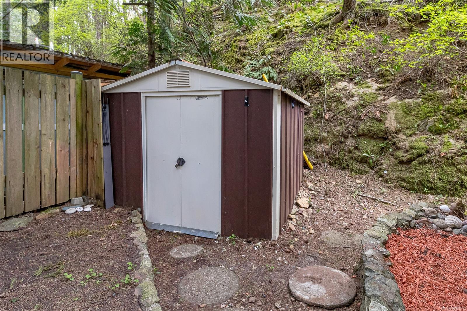 130 2500 Florence Lake Road, Langford