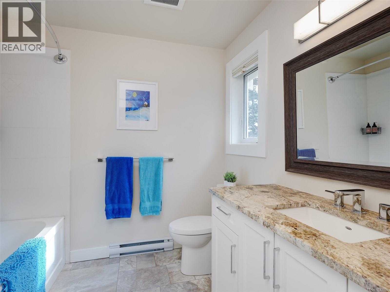  4885 Prospect Lake Road, Saanich