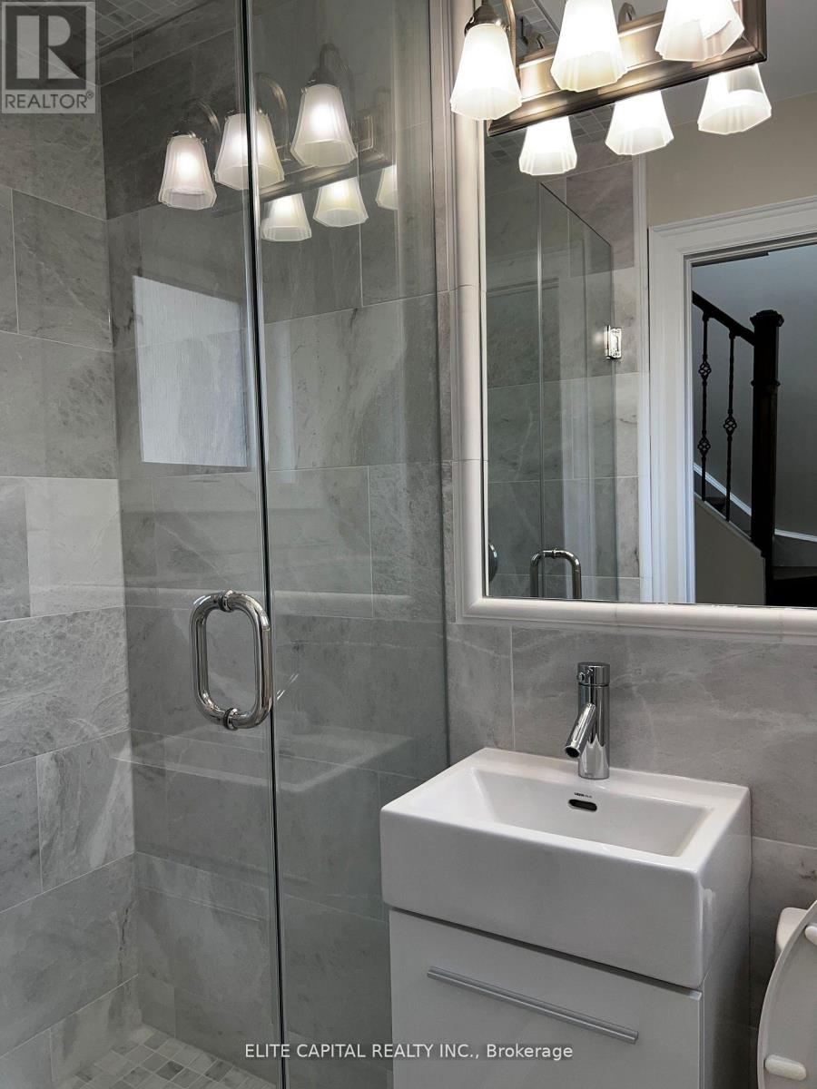 67 HUTCHERSON SQUARE - 11