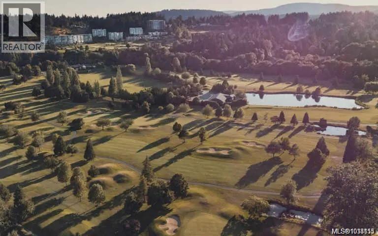 306 990 Doumac Avenue, Saanich