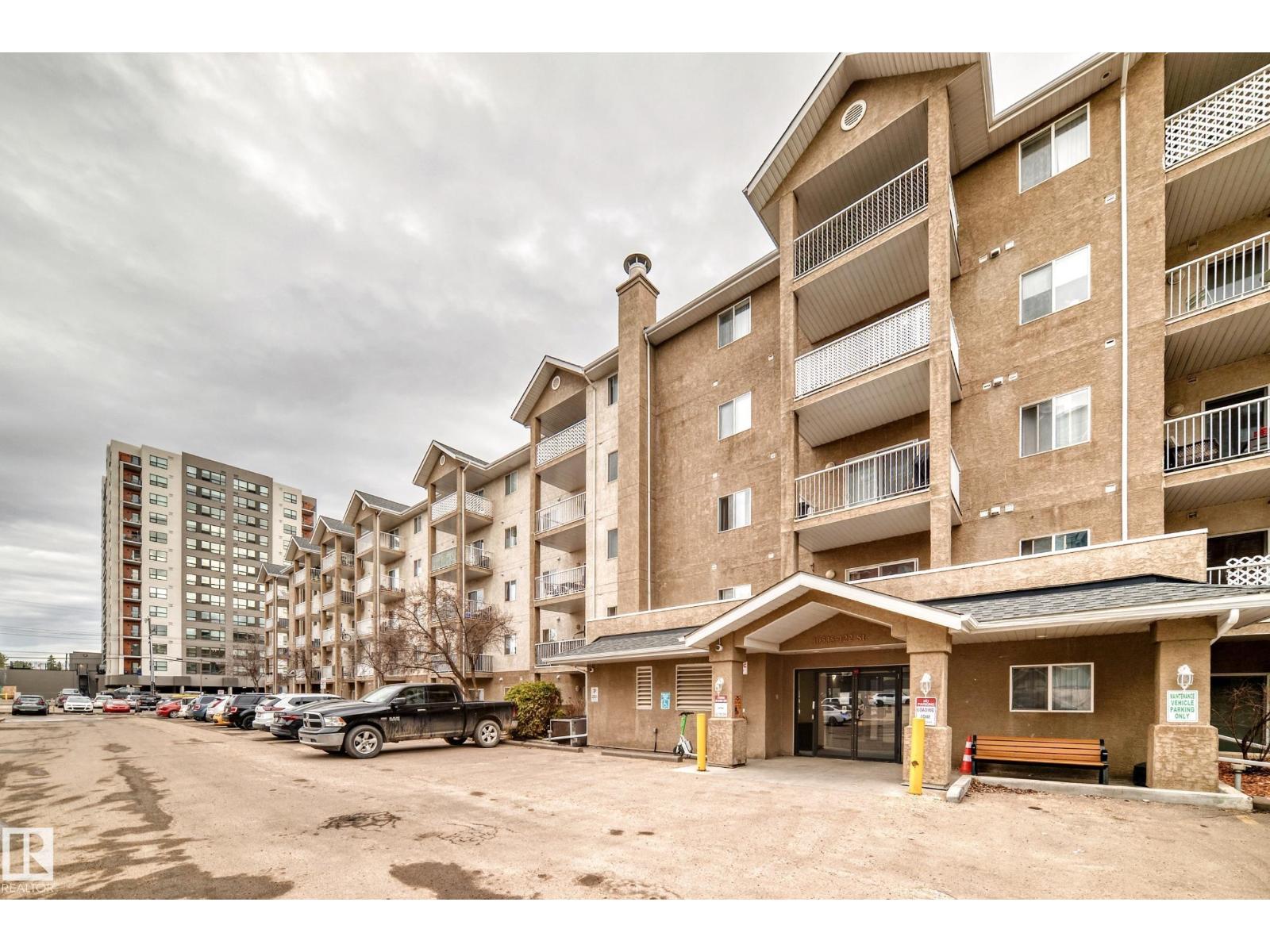 #218 10535 122 ST NW - 2
