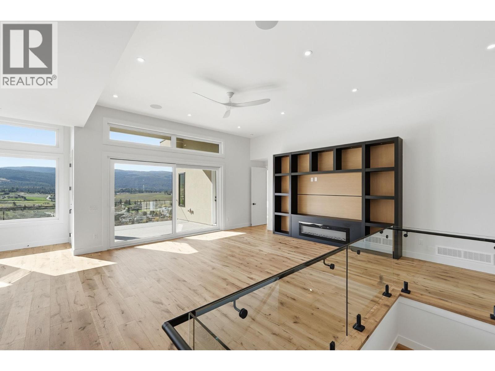 1087 Carnoustie Drive, Kelowna