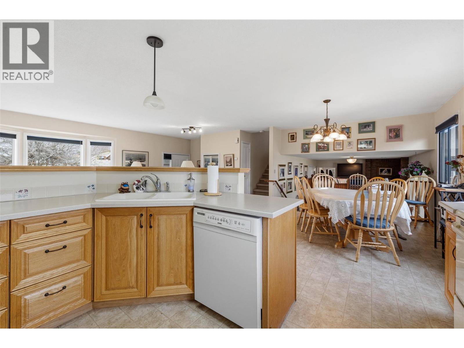 1272 Hillaby Court, Kelowna