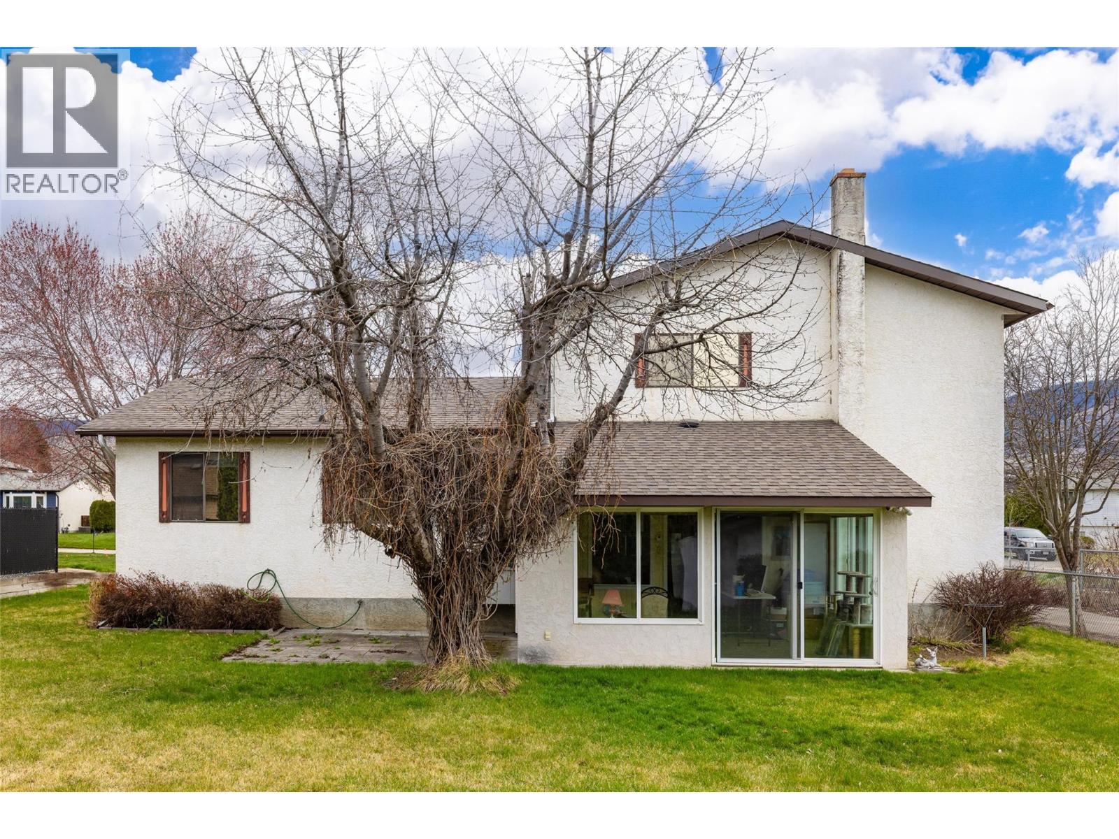 1272 Hillaby Court, Kelowna