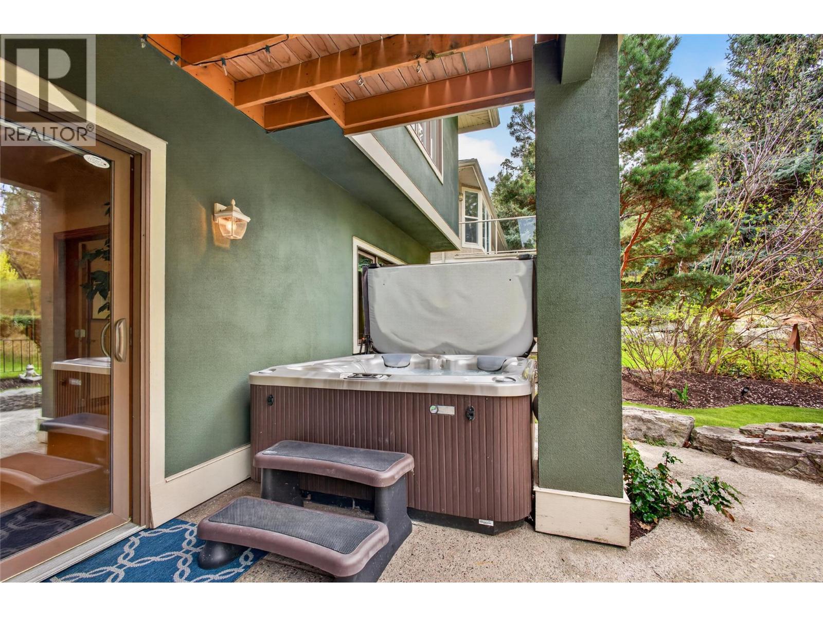 4178 Gallaghers Boulevard S, Kelowna