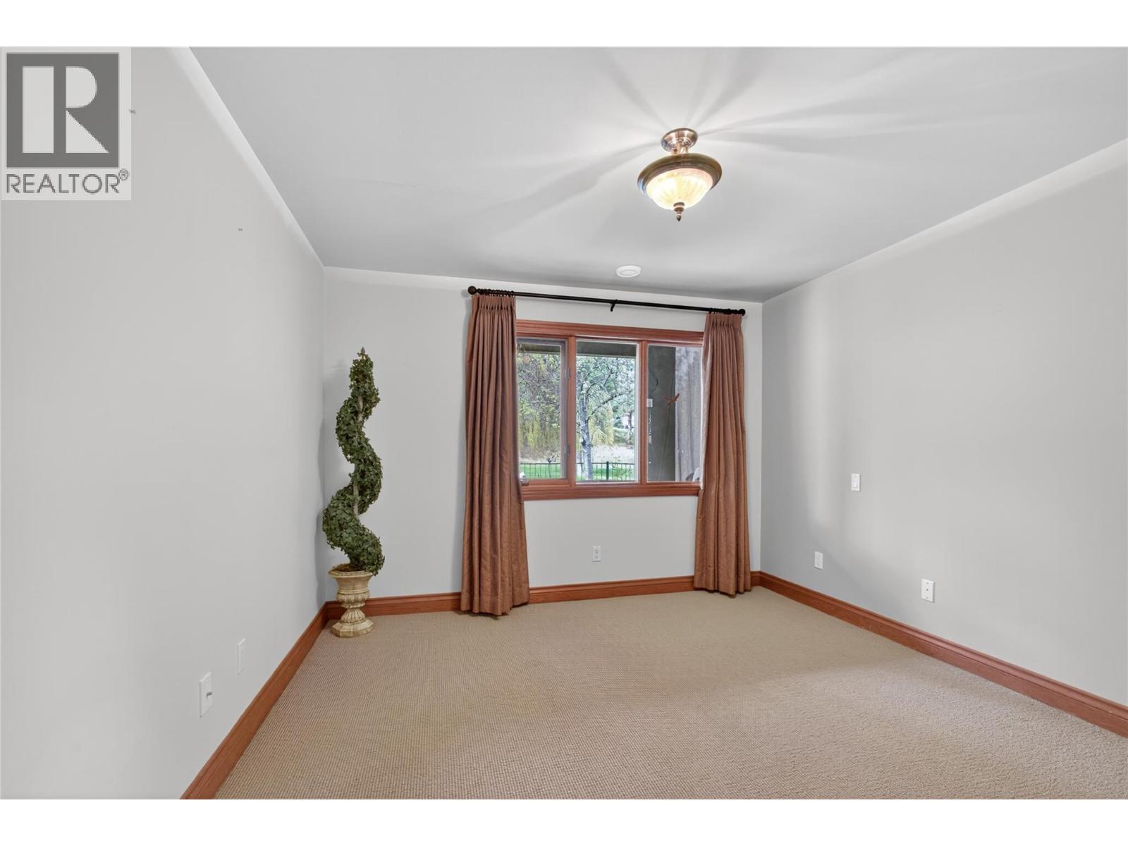 4178 Gallaghers Boulevard S, Kelowna