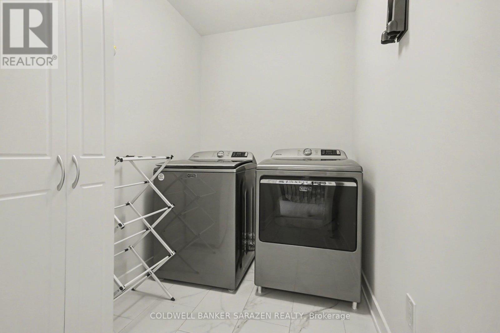 Second level laundry space