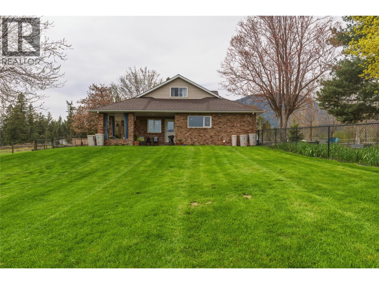  5271 Pyott Road, Spallumcheen