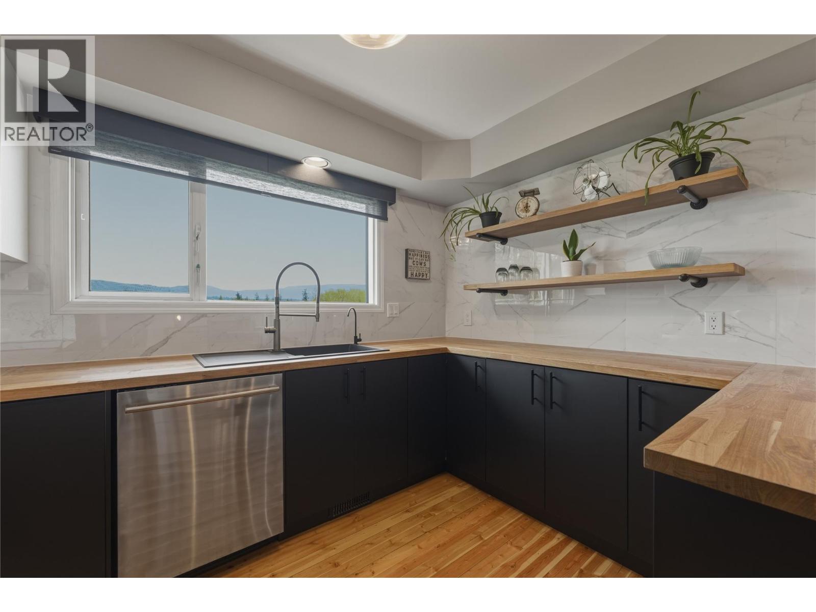  5271 Pyott Road, Spallumcheen