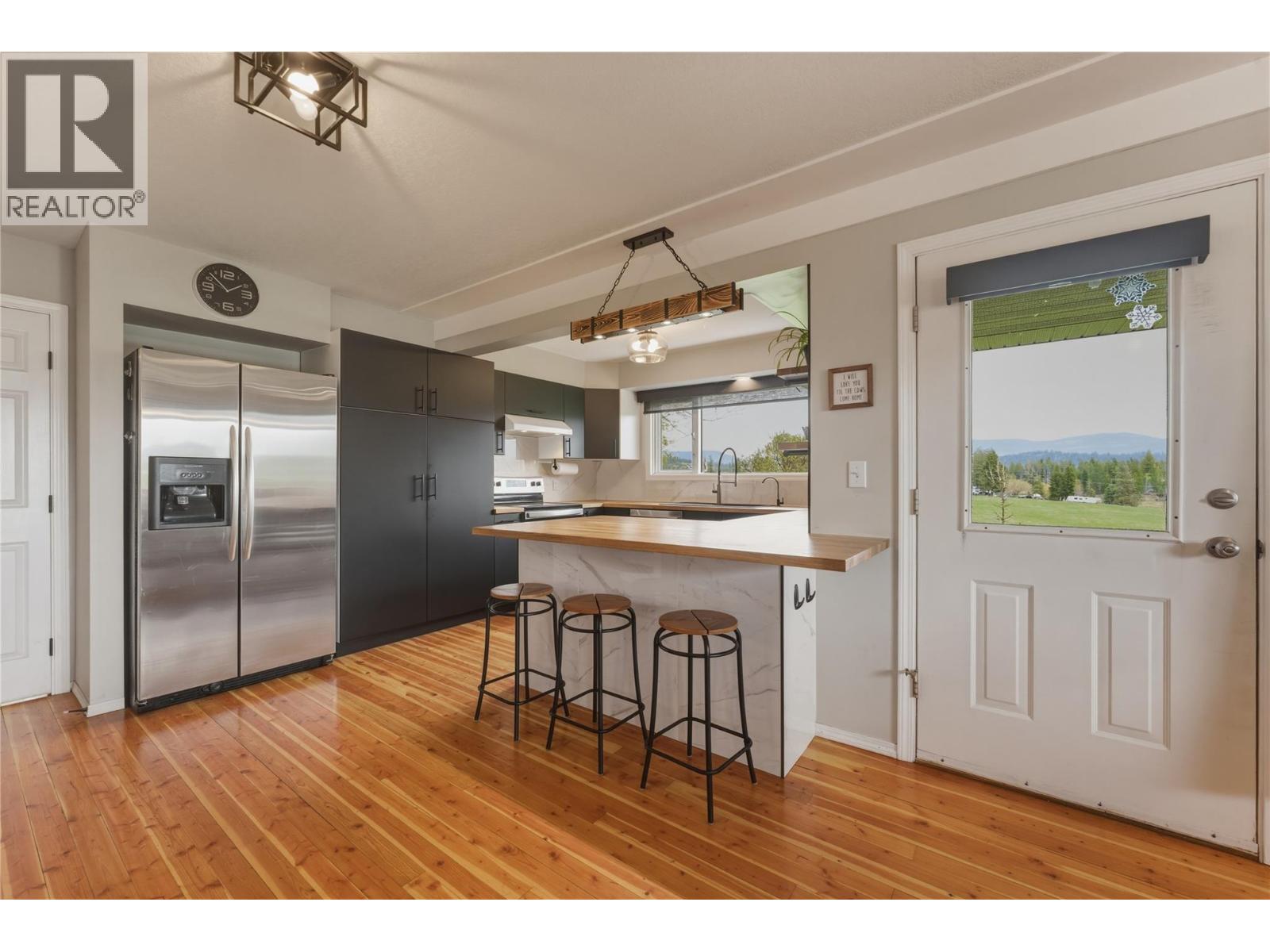  5271 Pyott Road, Spallumcheen