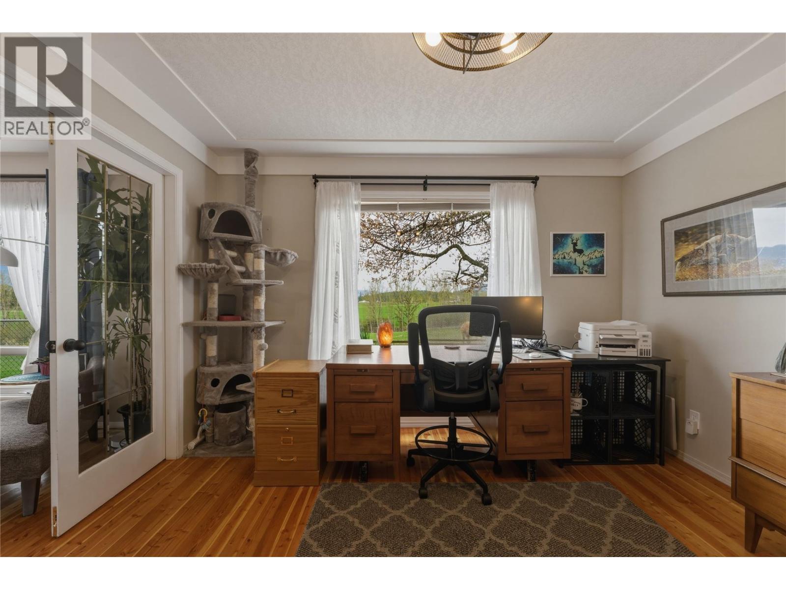  5271 Pyott Road, Spallumcheen