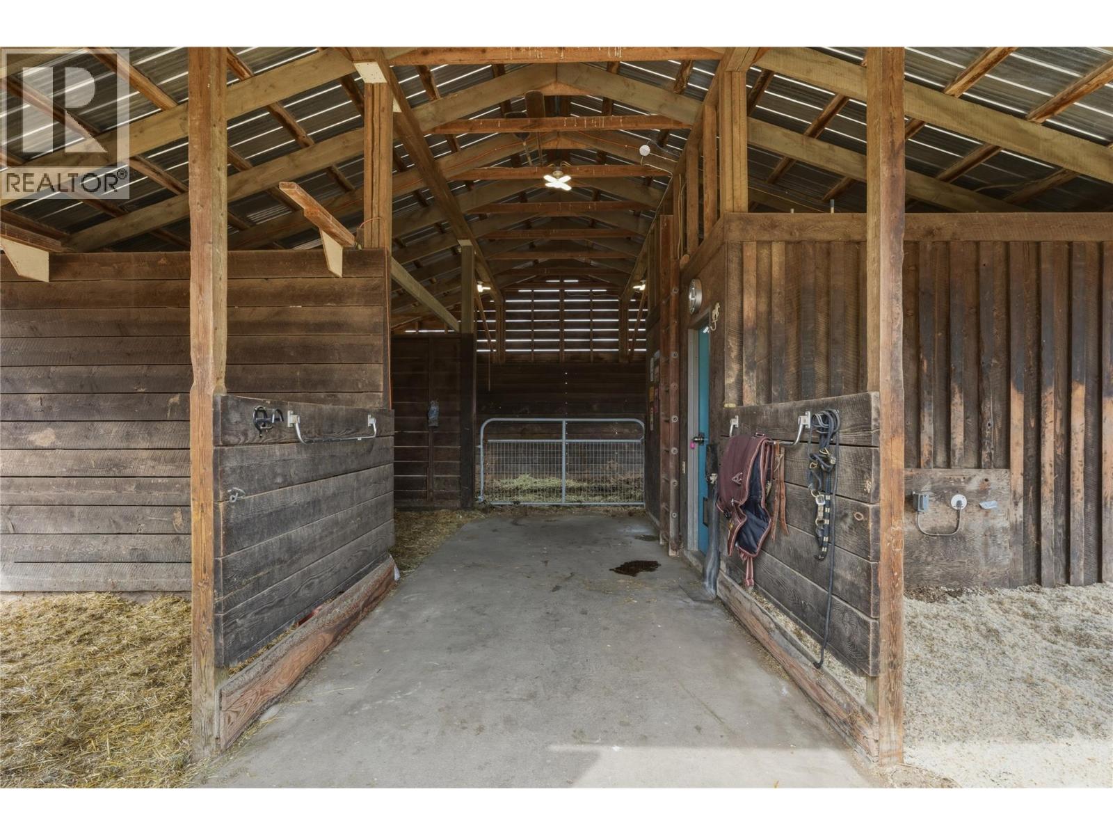  5271 Pyott Road, Spallumcheen