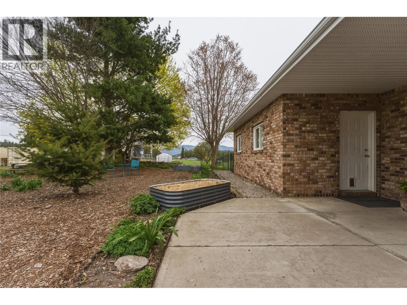  5271 Pyott Road, Spallumcheen