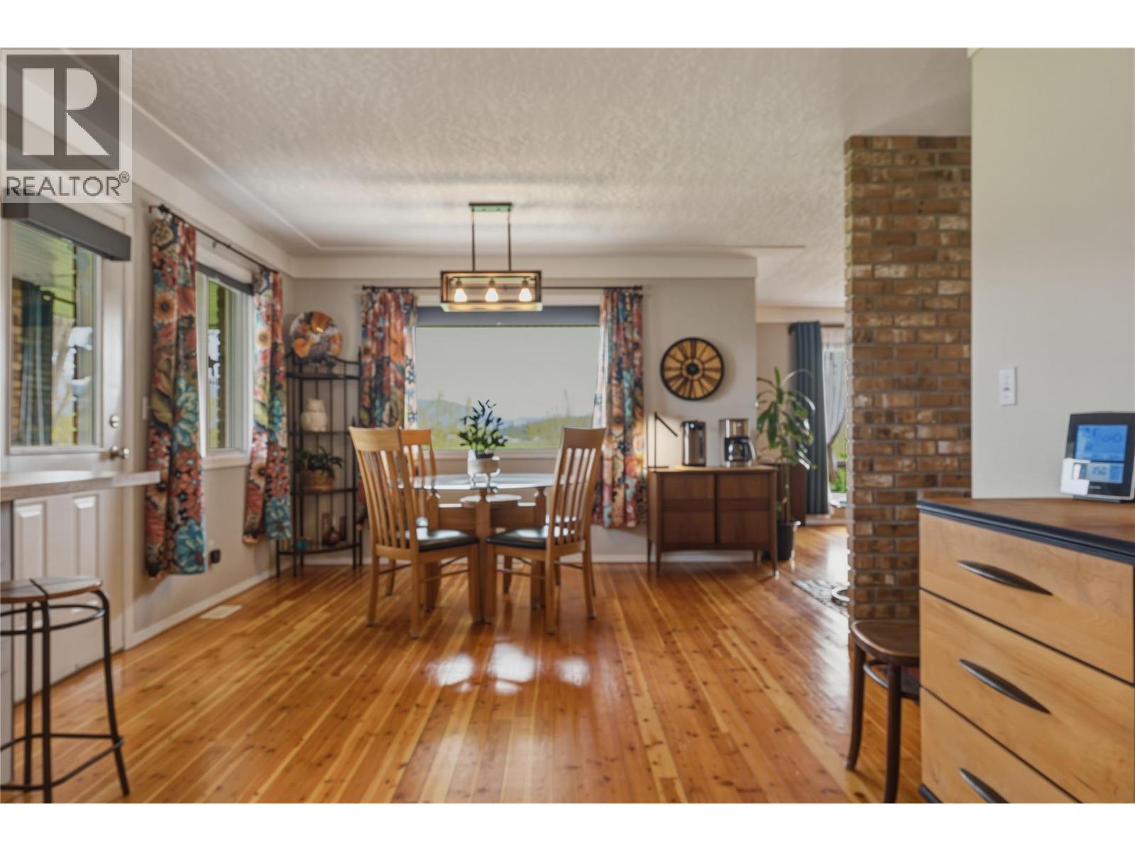  5271 Pyott Road, Spallumcheen