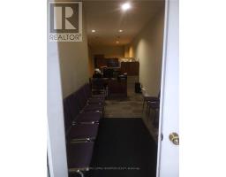 1853 Davenport Road, Toronto, ON M6N1B8 Photo 12