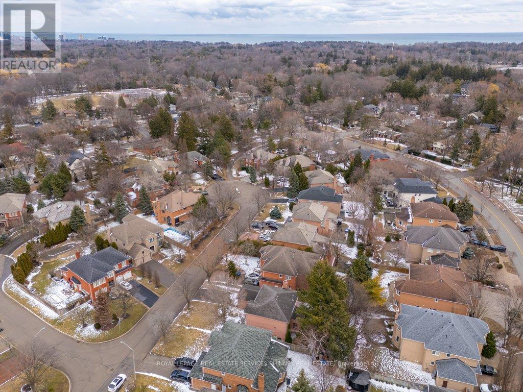 1962 CALGARY COURT - 37