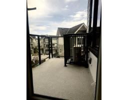 303 15739 Fraser Highway, Surrey, BC V4N6Y4 Photo 9