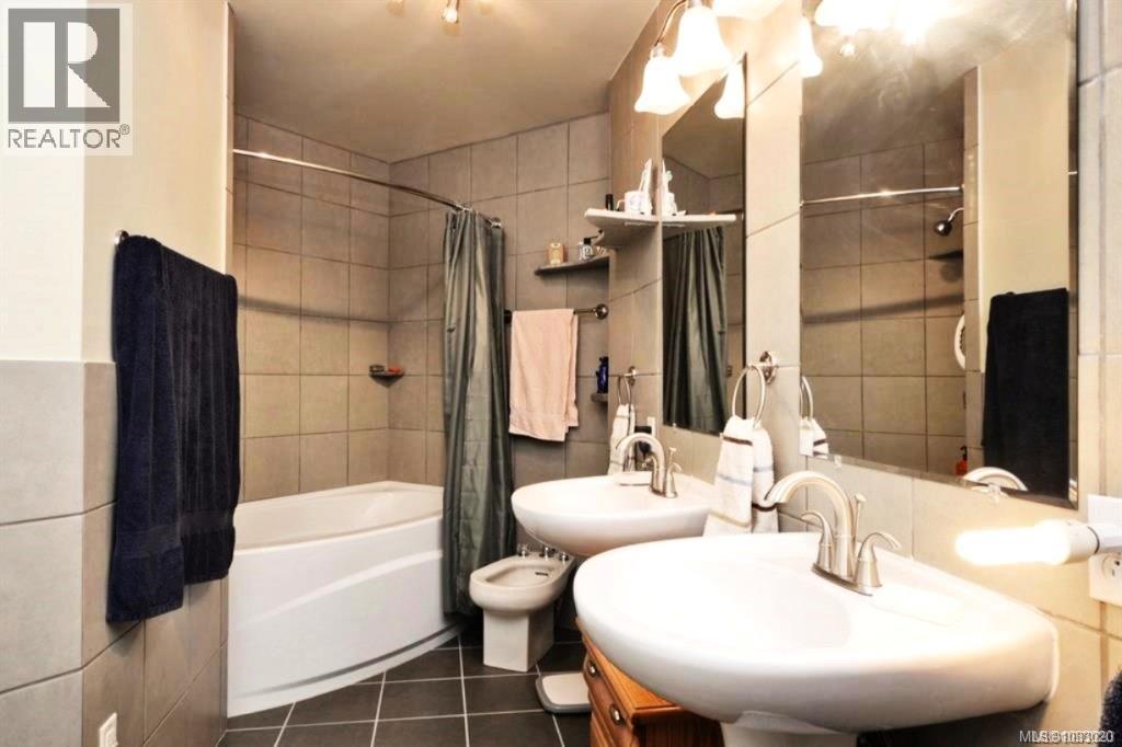 1550 Robson Lane S - 84