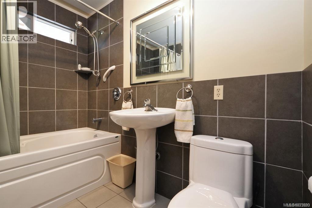 1550 Robson Lane S - 85