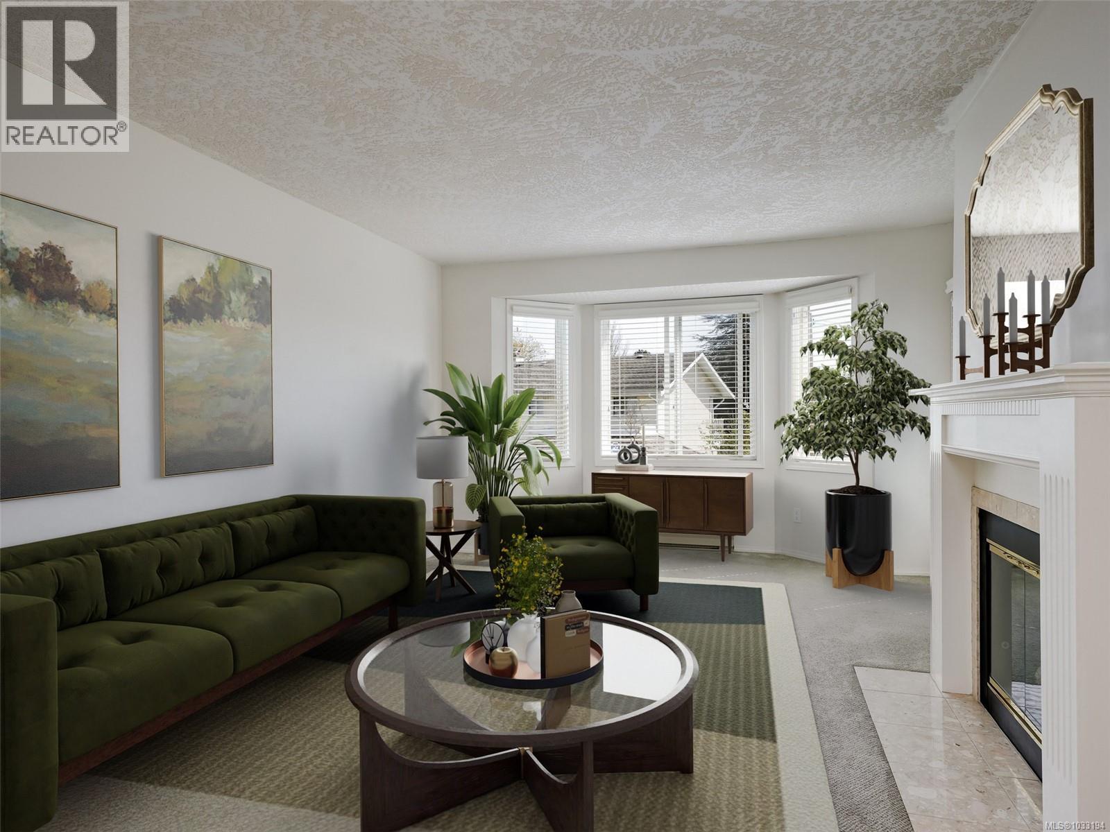 208 3921 Shelbourne Street, Saanich