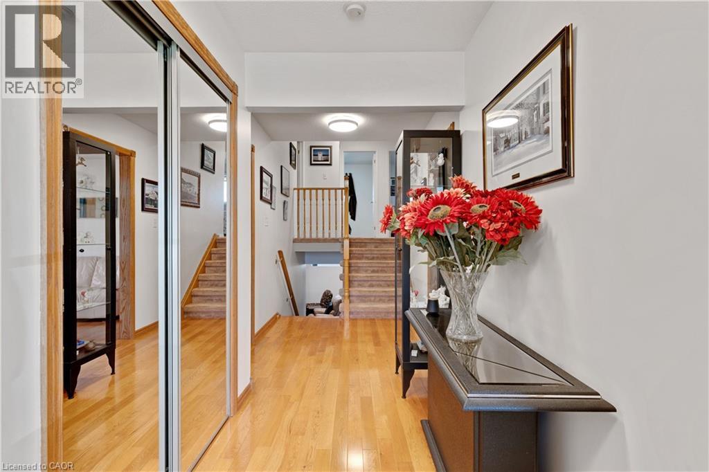 77 MCTAGUE Drive - 10