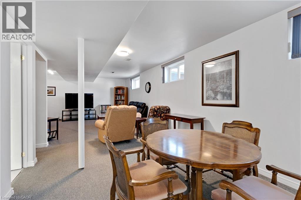 77 MCTAGUE Drive - 23