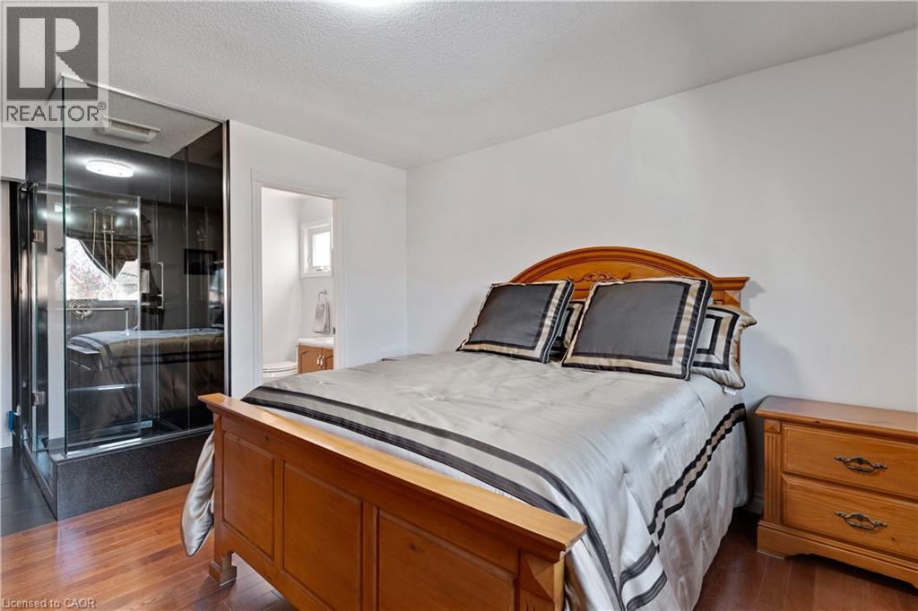 77 MCTAGUE Drive - 27
