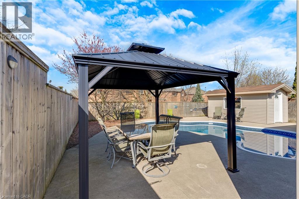 77 MCTAGUE Drive - 4