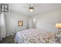 717906 6 Highway, Georgian Bluffs, ON N4K5N7 Photo 24
