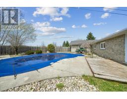 717906 6 Highway, Georgian Bluffs, ON N4K5N7 Photo 27