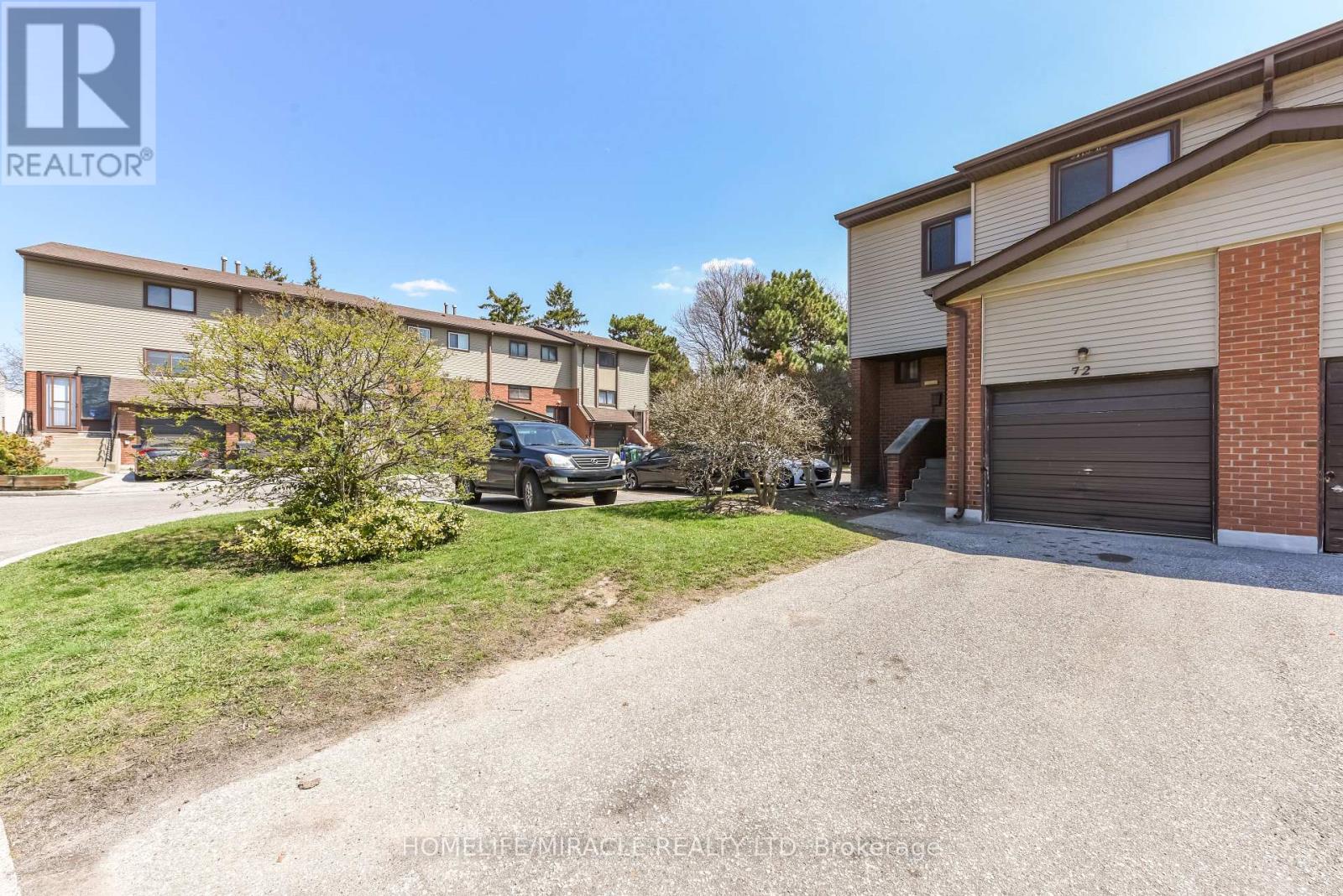 #72 72 CARLETON PLACE - 2