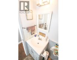 531 1st Street E, Shaunavon, SK S0N2M0 Photo 13