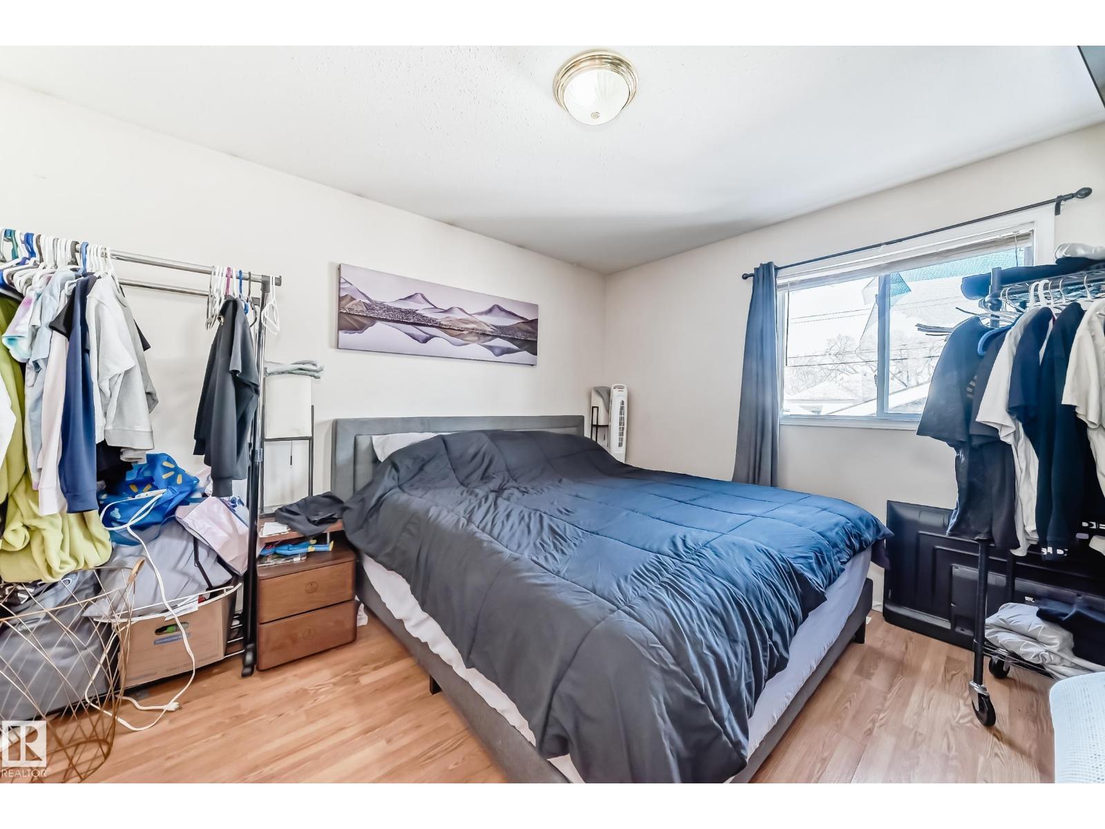 12005 95A ST NW - 33