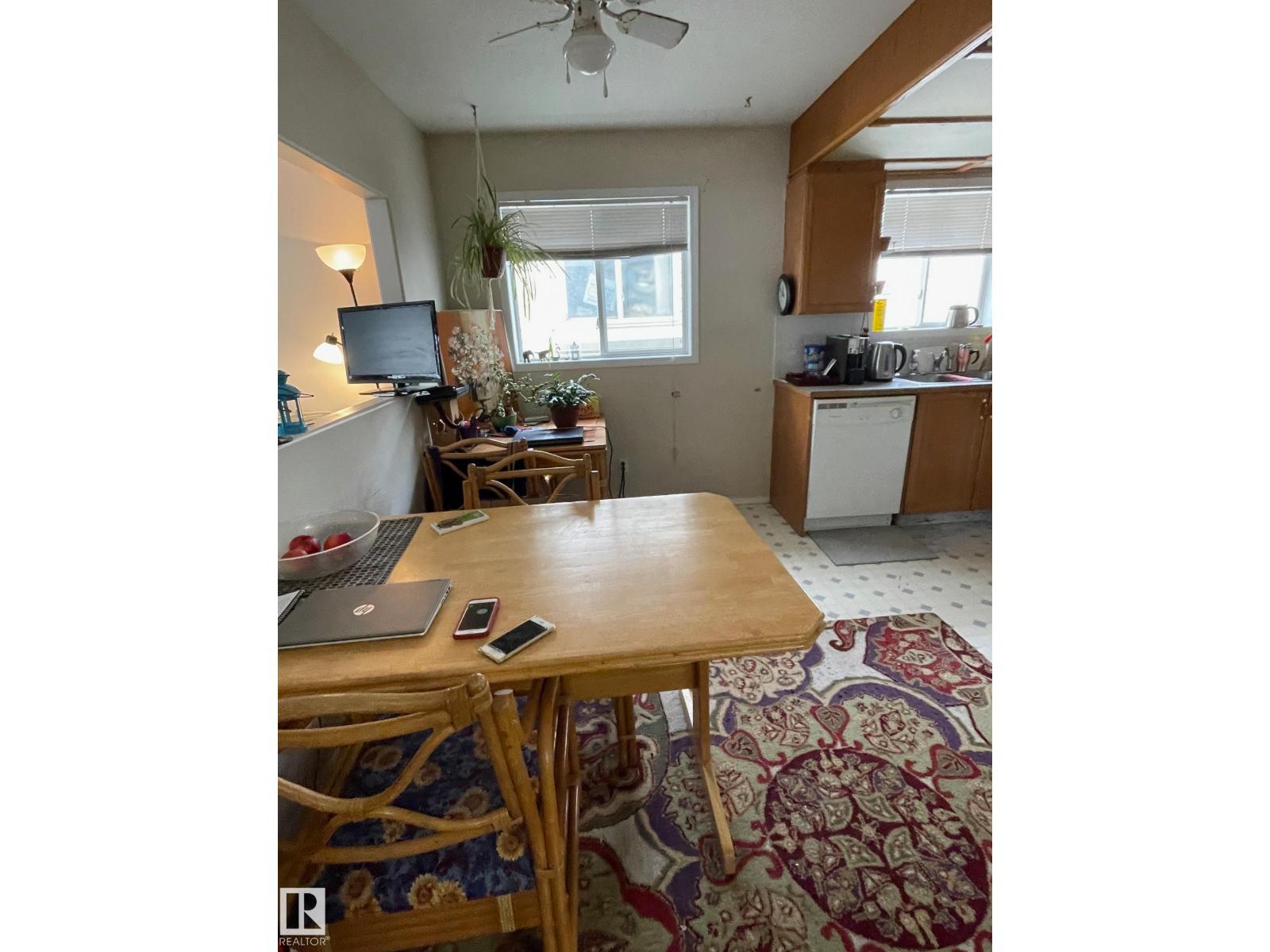 12005 95A ST NW - 9