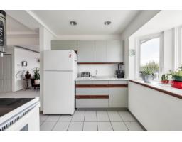 105 15165 Marine Drive, White Rock, BC V4B1C5 Photo 18