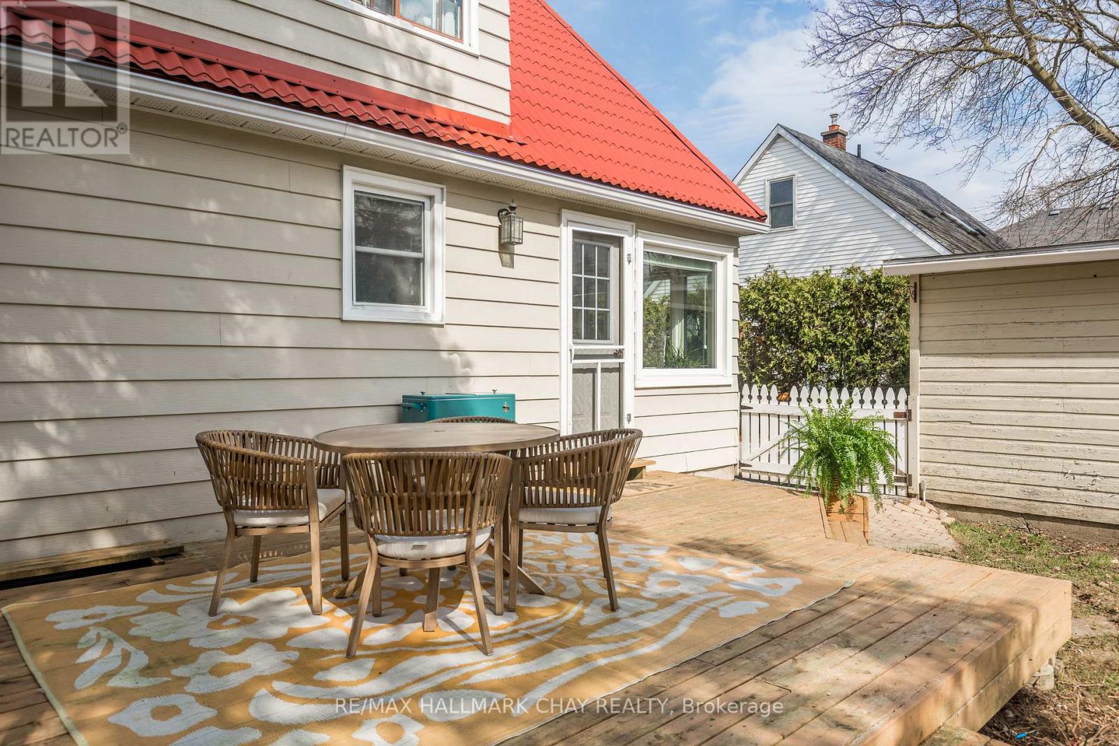 177 DUCKWORTH STREET - 25