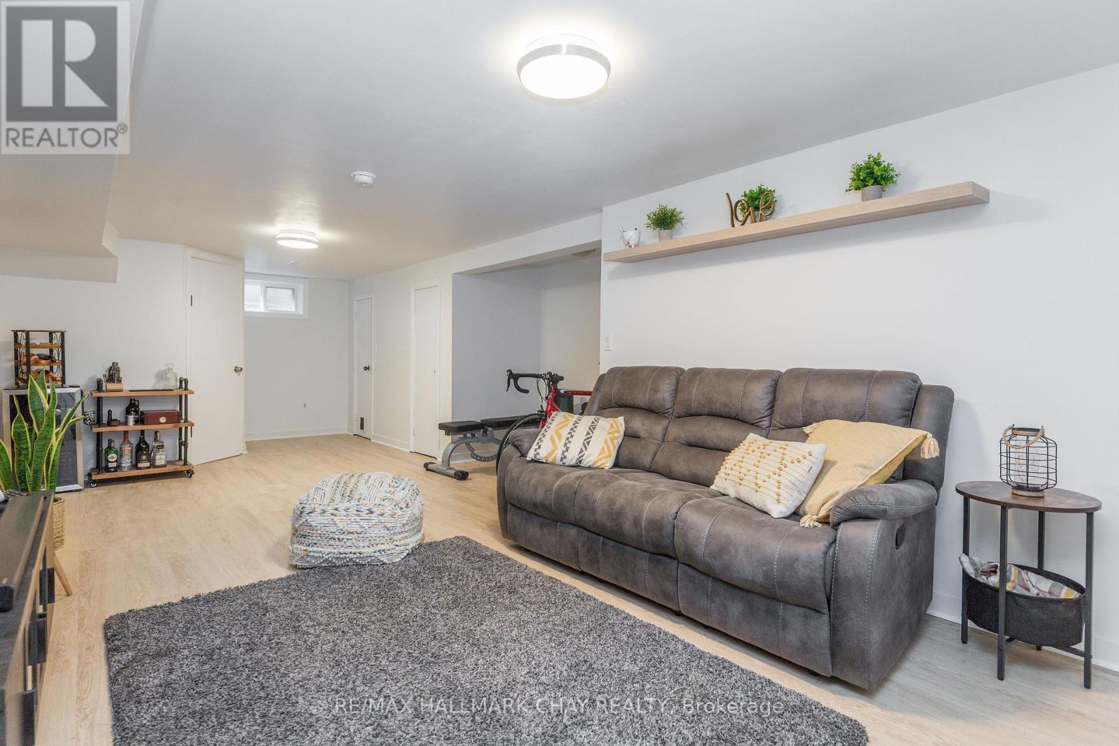 177 DUCKWORTH STREET - 27