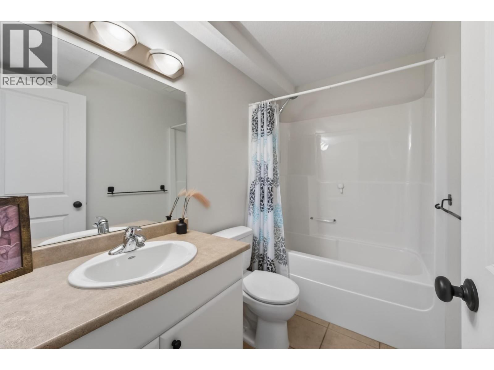 2592 WILLOWBRAE Drive - 32