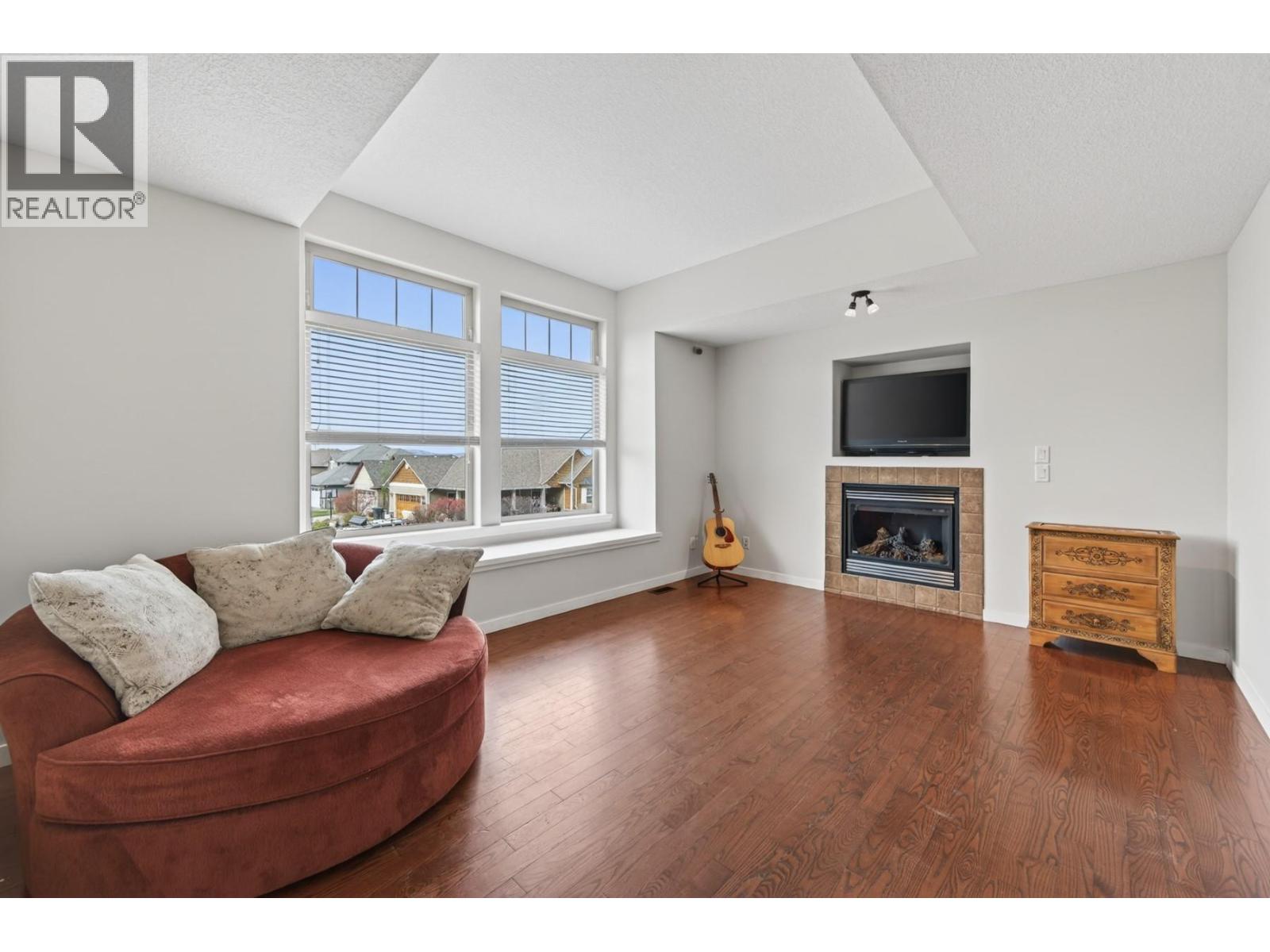 2592 WILLOWBRAE Drive - 13