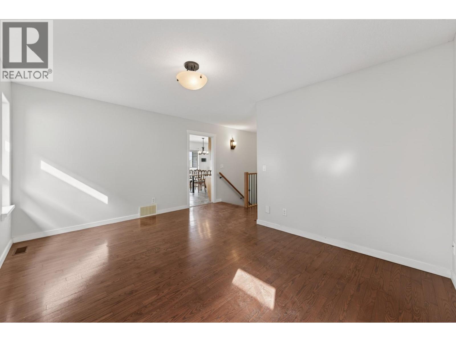 2592 WILLOWBRAE Drive - 16