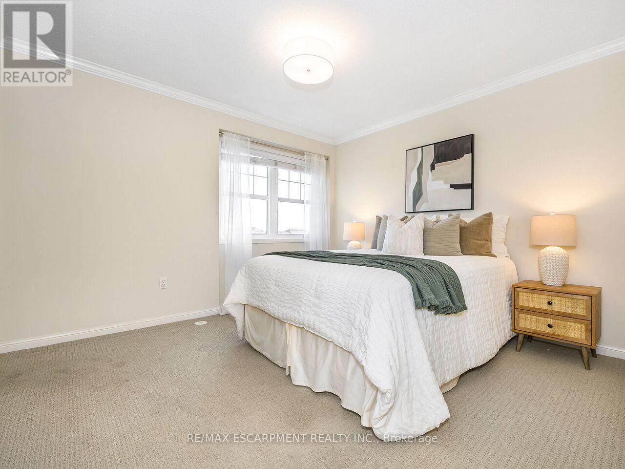 656 FRANK PLACE — photo 35