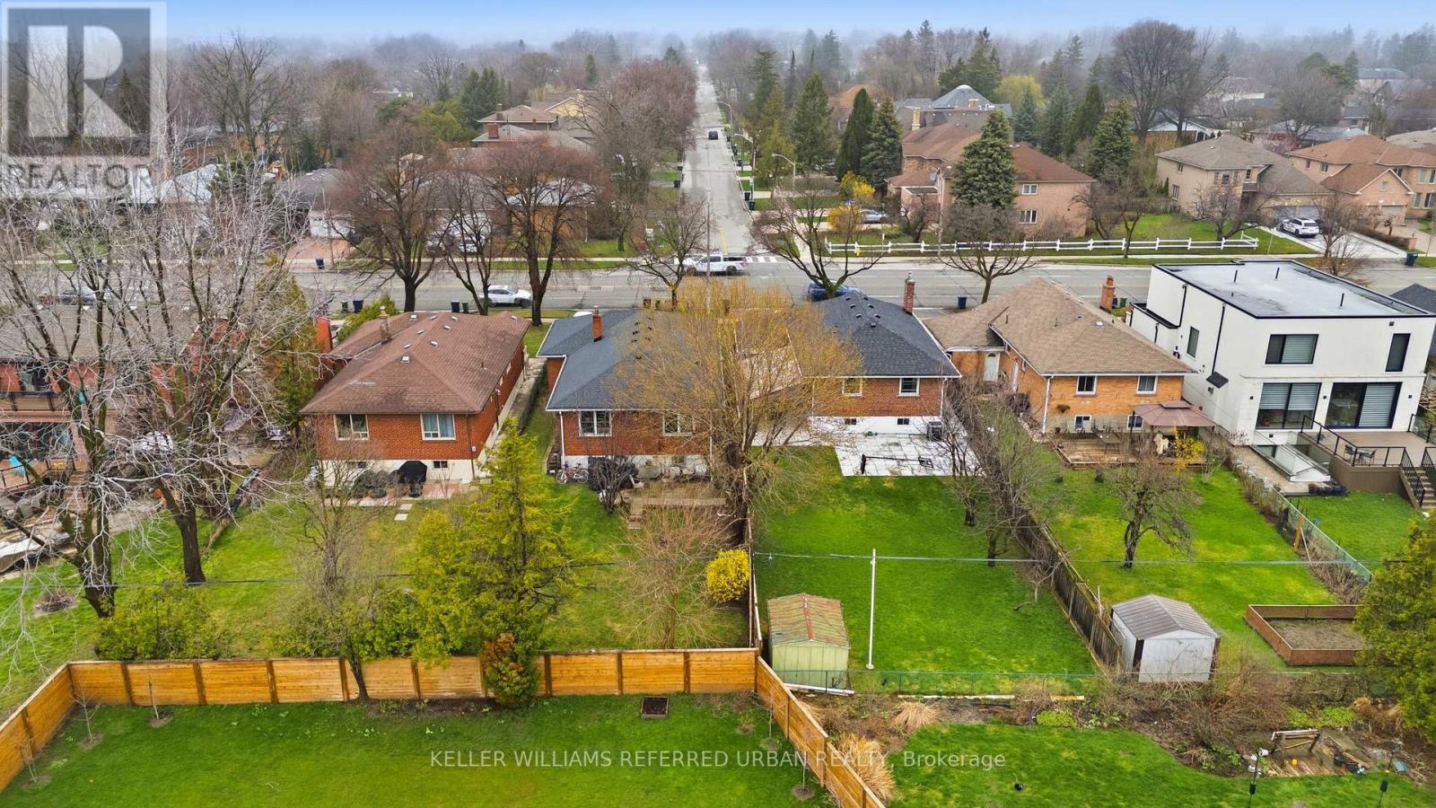 3985 BLOOR STREET W - 6