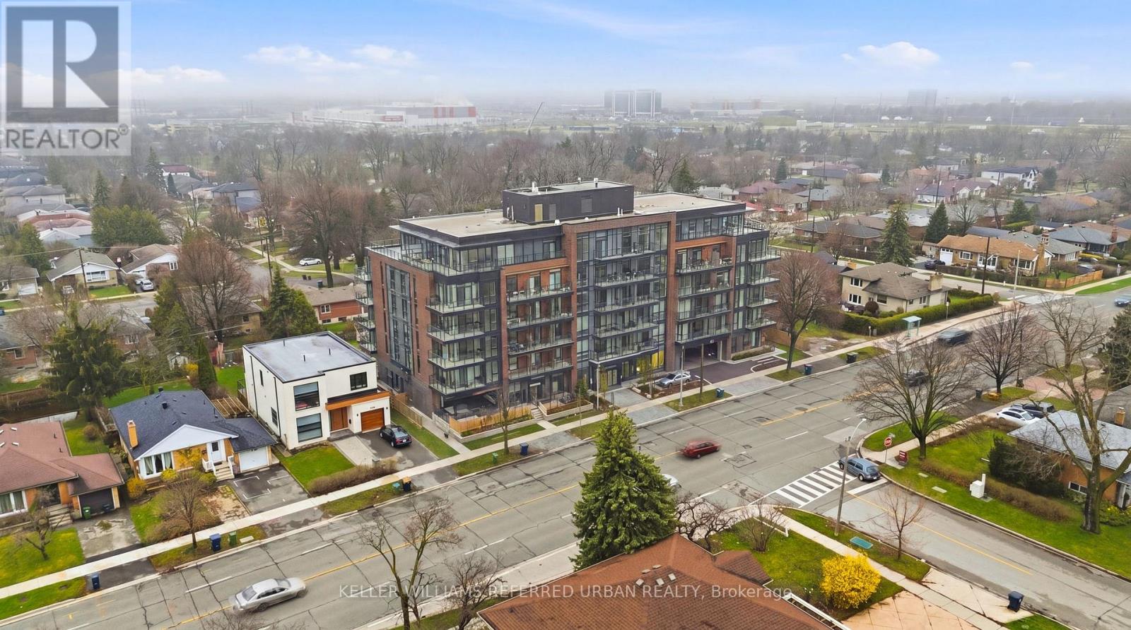 3987 BLOOR STREET W - 14