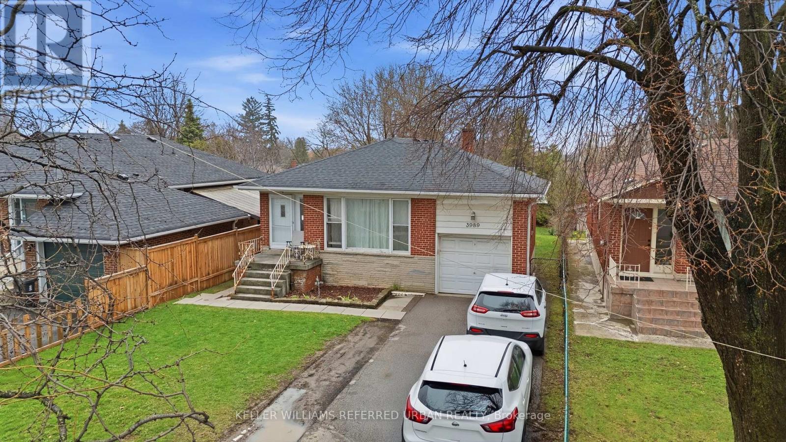 3989 BLOOR STREET W - 10