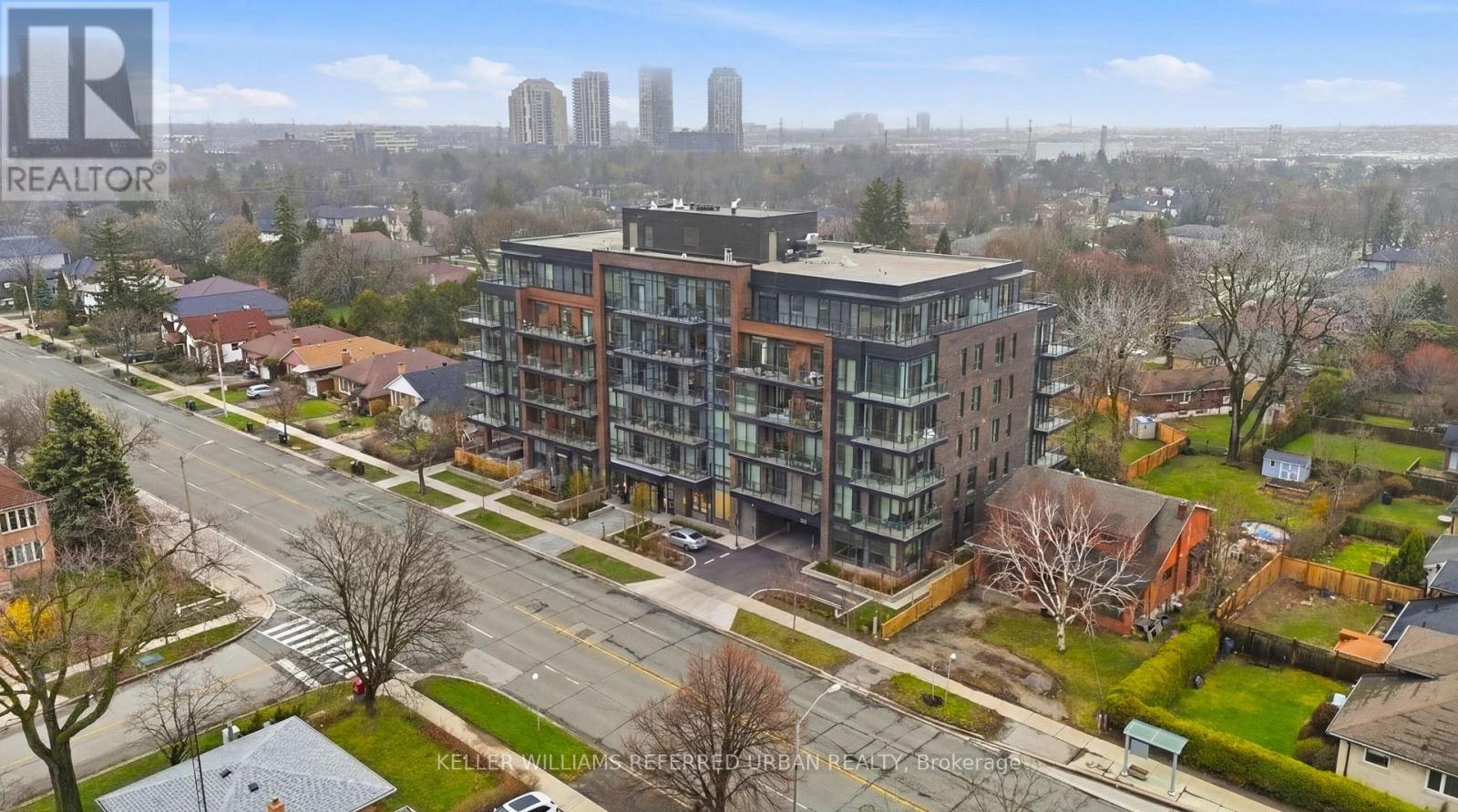 3989 BLOOR STREET W - 15